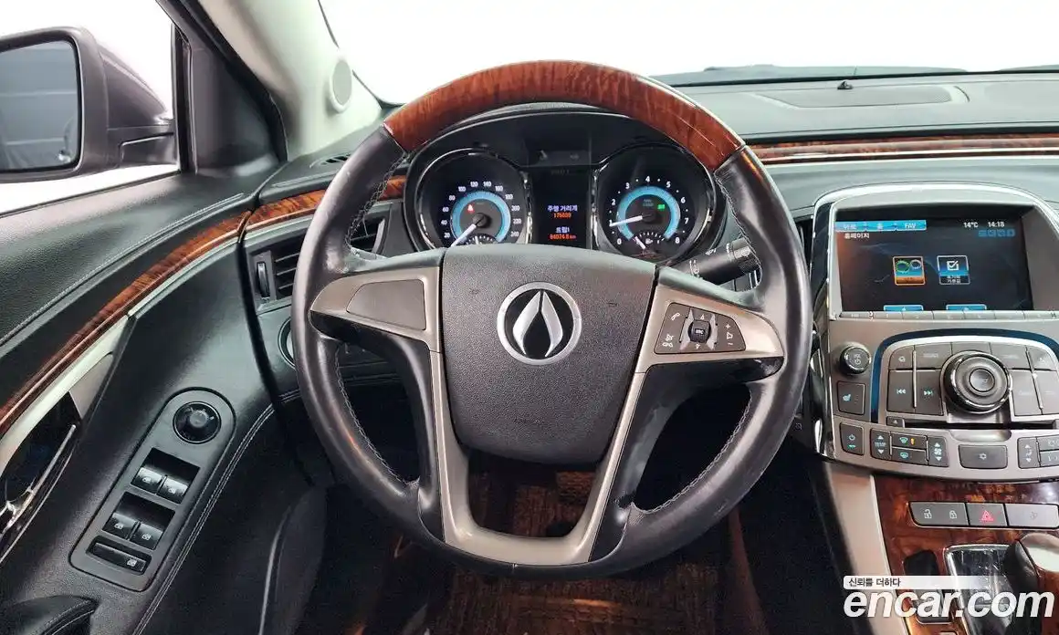 Chevrolet Alpheon 2012 2.4 Автомат в Москве № 203248, фото 9