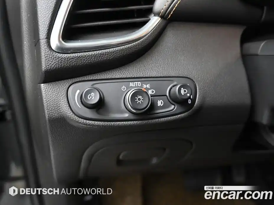 Chevrolet Trax 2018 1.4 Автомат в Москве № 203479, фото 16