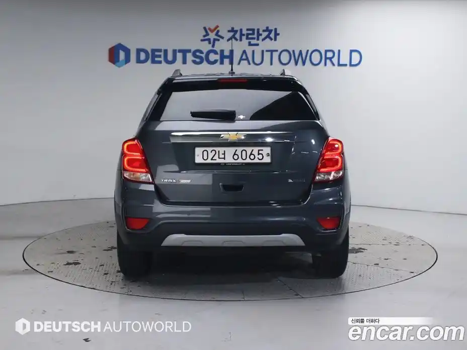 Chevrolet Trax 2018 1.4 Автомат в Москве № 203479, фото 4