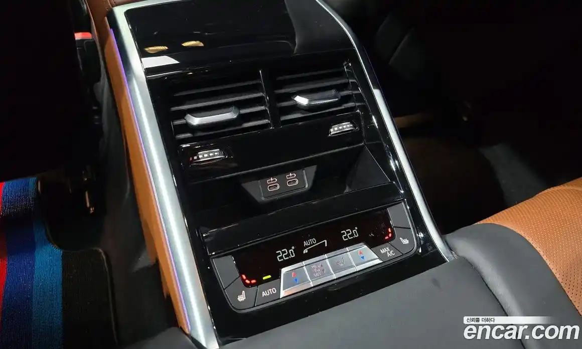 BMW 8-Series 2023 4.4 Автомат в Москве № 211079, фото 13