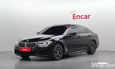 BMW 5-Series 2021 2.0 Автомат в Москве № 211347, миниатюра 2