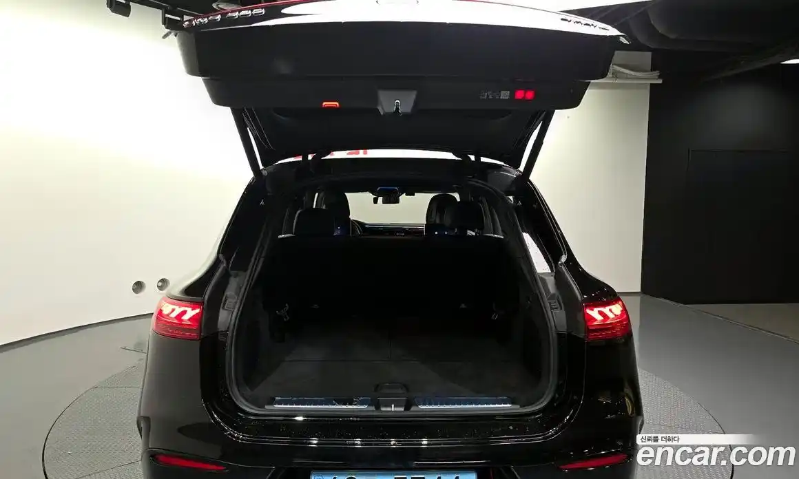 Mercedes-Benz EQS 2023 0.3 Автомат в Москве № 211938, фото 20