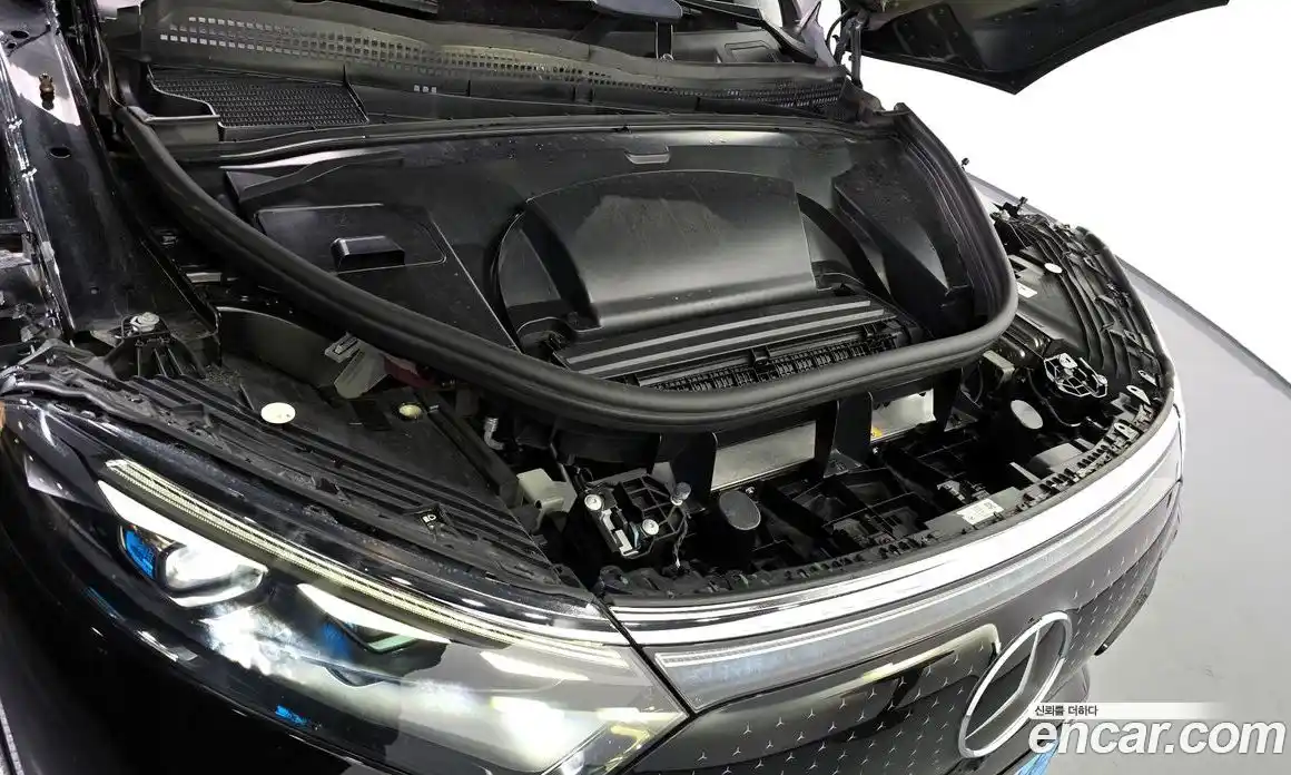 Mercedes-Benz EQS 2023 0.3 Автомат в Москве № 211938, фото 6