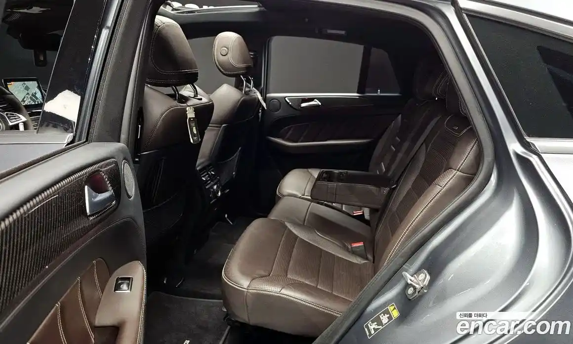 Mercedes-Benz GLE-Class 2018 5.5 Автомат в Москве № 211981, фото 12