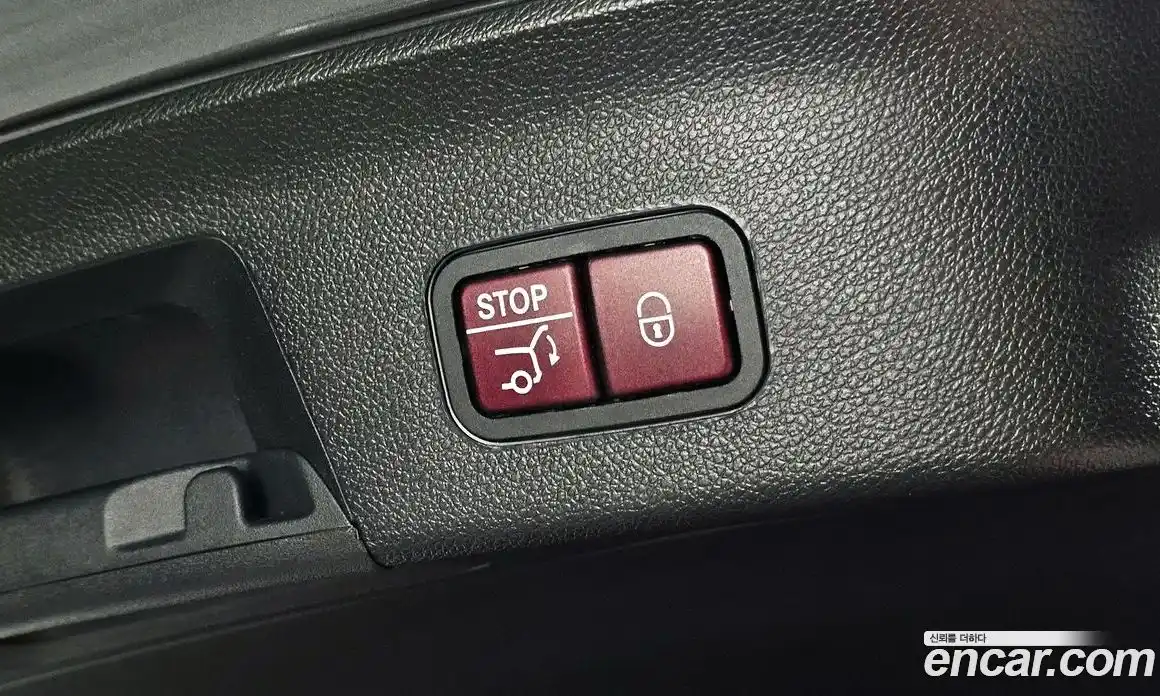 Mercedes-Benz GLE-Class 2018 5.5 Автомат в Москве № 211981, фото 18