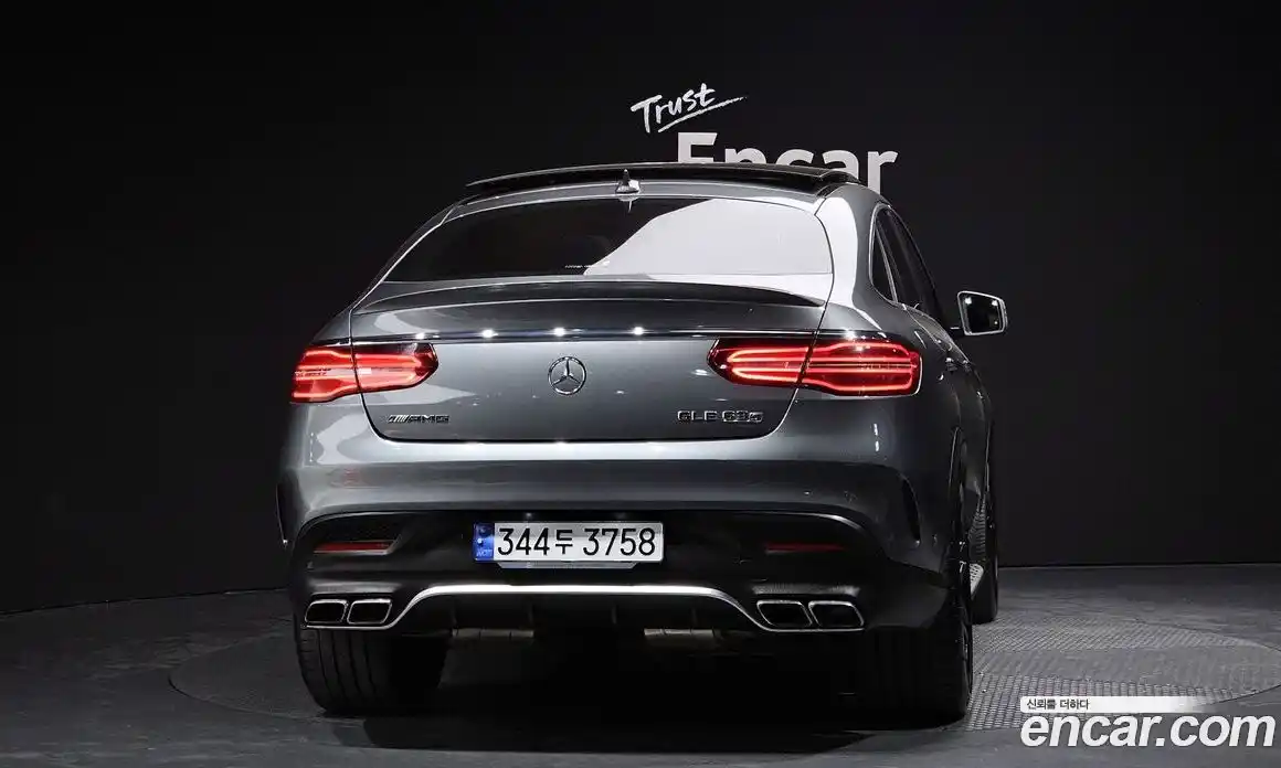 Mercedes-Benz GLE-Class 2018 5.5 Автомат в Москве № 211981, фото 4