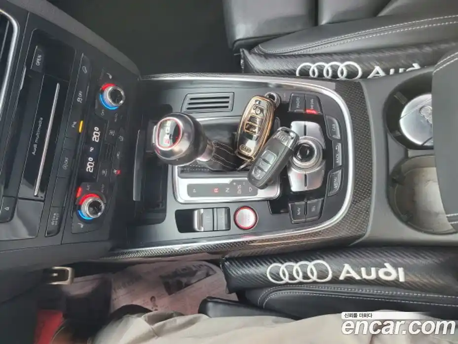 Audi SQ5 2015 3.0 Автомат в Москве № 212581, фото 9