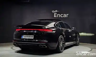 Porsche Panamera 2022 4.0 Автомат в Москве № 213112, миниатюра 2