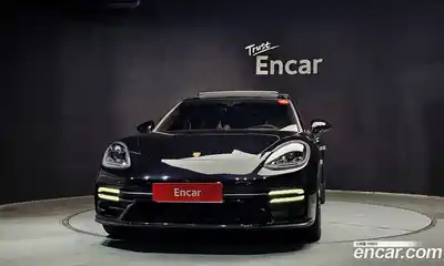 Porsche Panamera 2022 4.0 Автомат в Москве № 213112, миниатюра 3