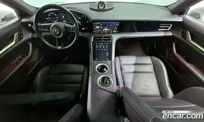 Porsche Taycan 2022 0.1 Автомат в Москве № 213116, миниатюра 11