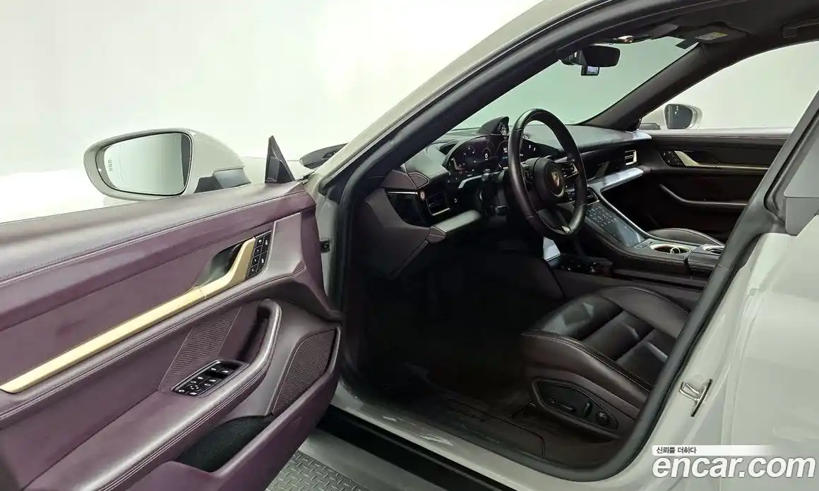 Porsche Taycan 2022 0.1 Автомат в Москве № 213116, фото 20