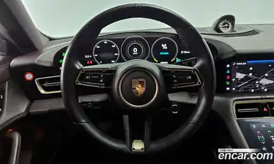 Porsche Taycan 2022 0.1 Автомат в Москве № 213116, миниатюра 10