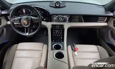 Porsche Taycan 2022 0.1 Автомат в Москве № 213206, миниатюра 7