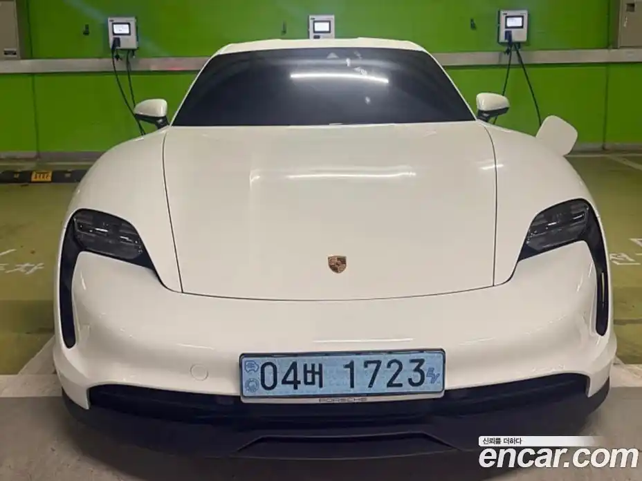 Porsche Taycan 2022 Автомат в Москве № 213212, фото 12