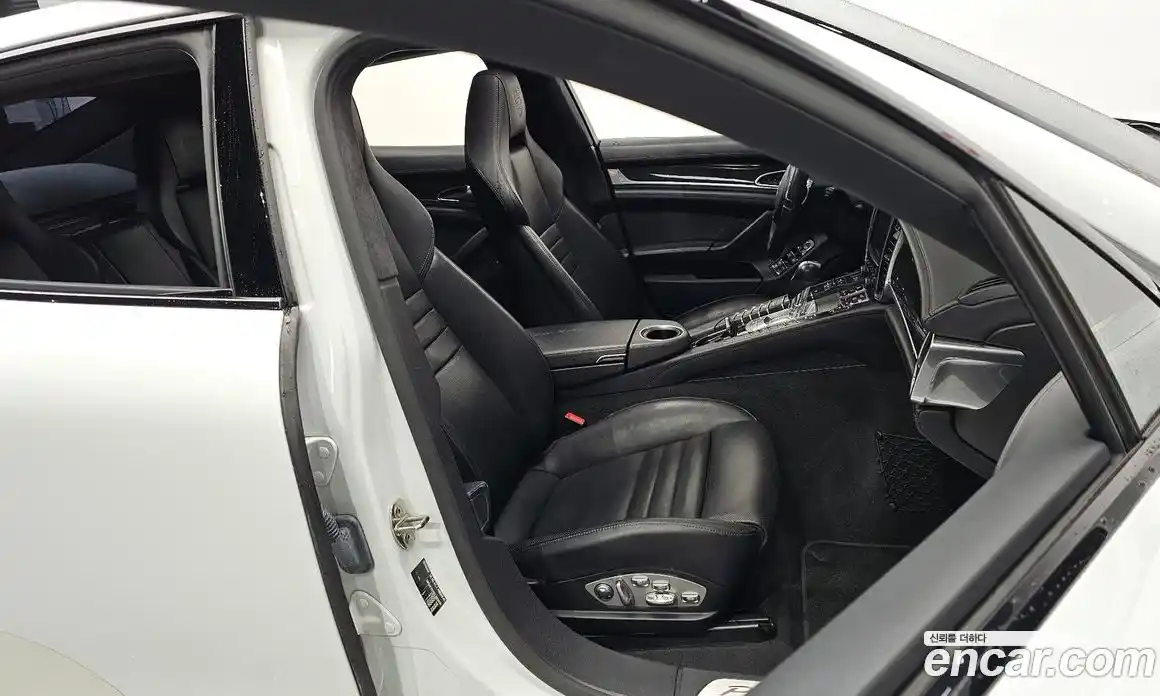 Porsche Panamera 2014 4.8 Автомат в Москве № 213257, фото 16