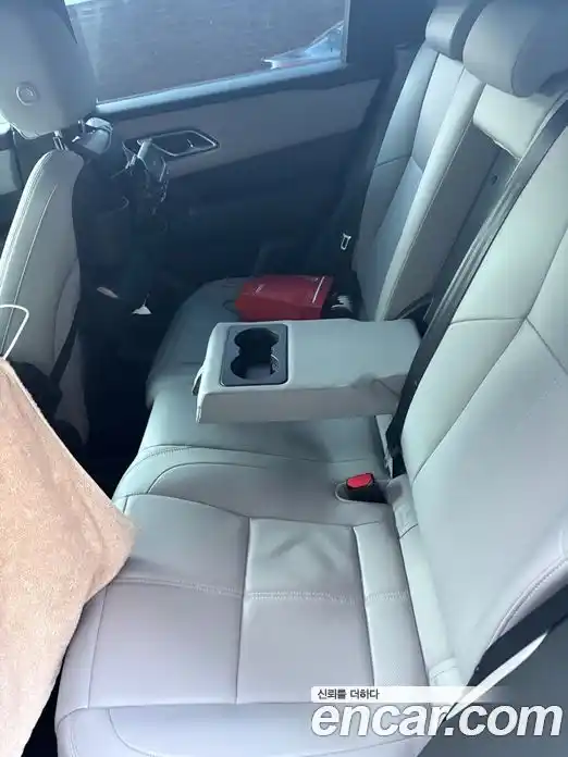 Land Rover Range-Rover Velar 2026 2.0 Автомат в Москве № 213899, фото 6