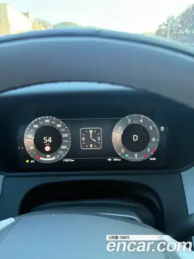 Land Rover Range-Rover Velar 2026 2.0 Автомат в Москве № 213899, миниатюра 7