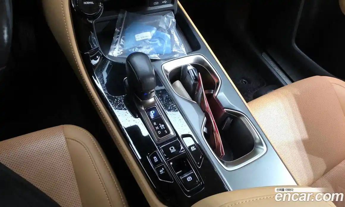 Lexus NX 2024 2.5 Автомат в Москве № 214656, фото 11