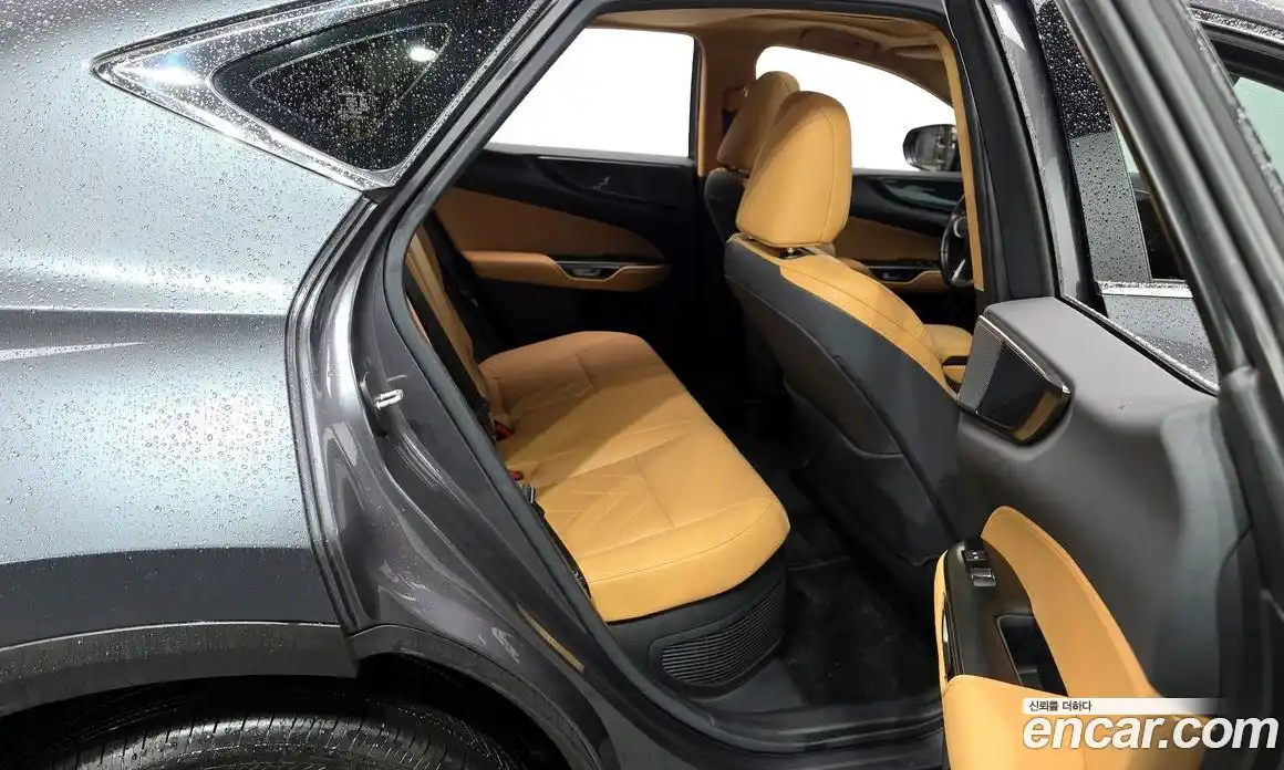 Lexus NX 2024 2.5 Автомат в Москве № 214656, фото 16