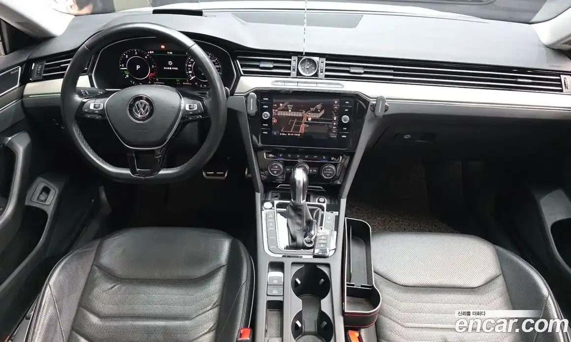 Volkswagen Arteon 2019 2.0 Автомат в Москве № 215273, фото 7