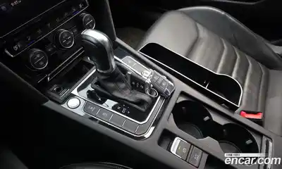 Volkswagen Arteon 2019 2.0 Автомат в Москве № 215273, миниатюра 9