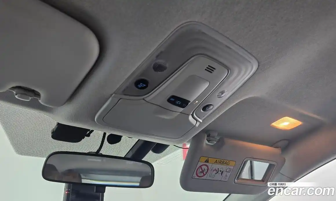 Toyota Prius 2018 1.8 Автомат в Москве № 215530, фото 18