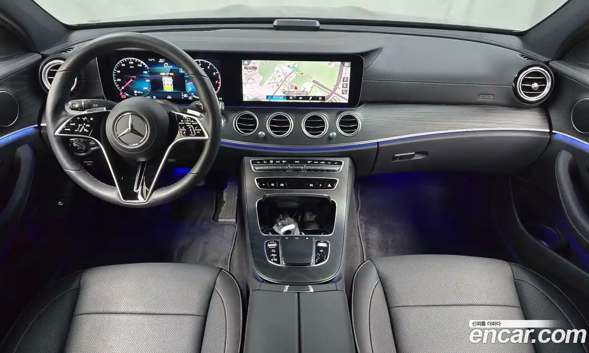 Mercedes-Benz E-Class 2023 2.0 Автомат в Москве № 216006, фото 11