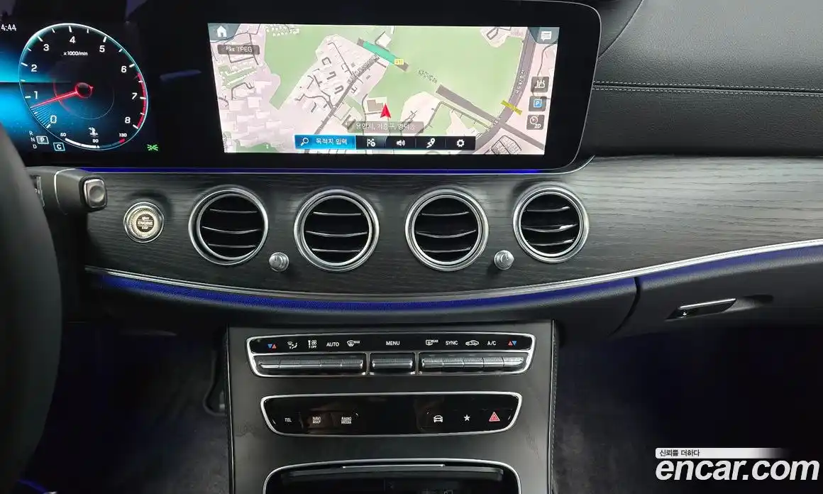 Mercedes-Benz E-Class 2023 2.0 Автомат в Москве № 216006, фото 19