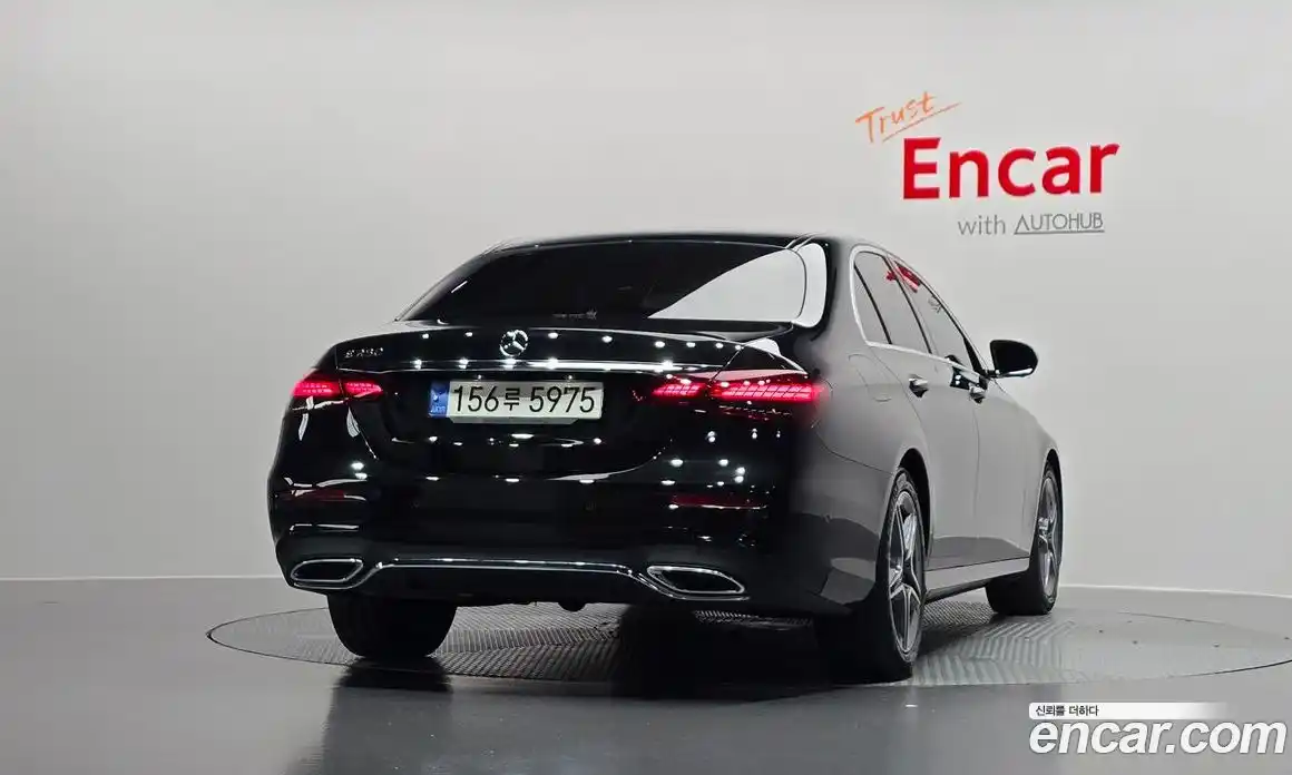 Mercedes-Benz E-Class 2023 2.0 Автомат в Москве № 216006, фото 10