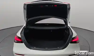 Mercedes-Benz E-Class 2023 2.0 Автомат в Москве № 220640, миниатюра 12