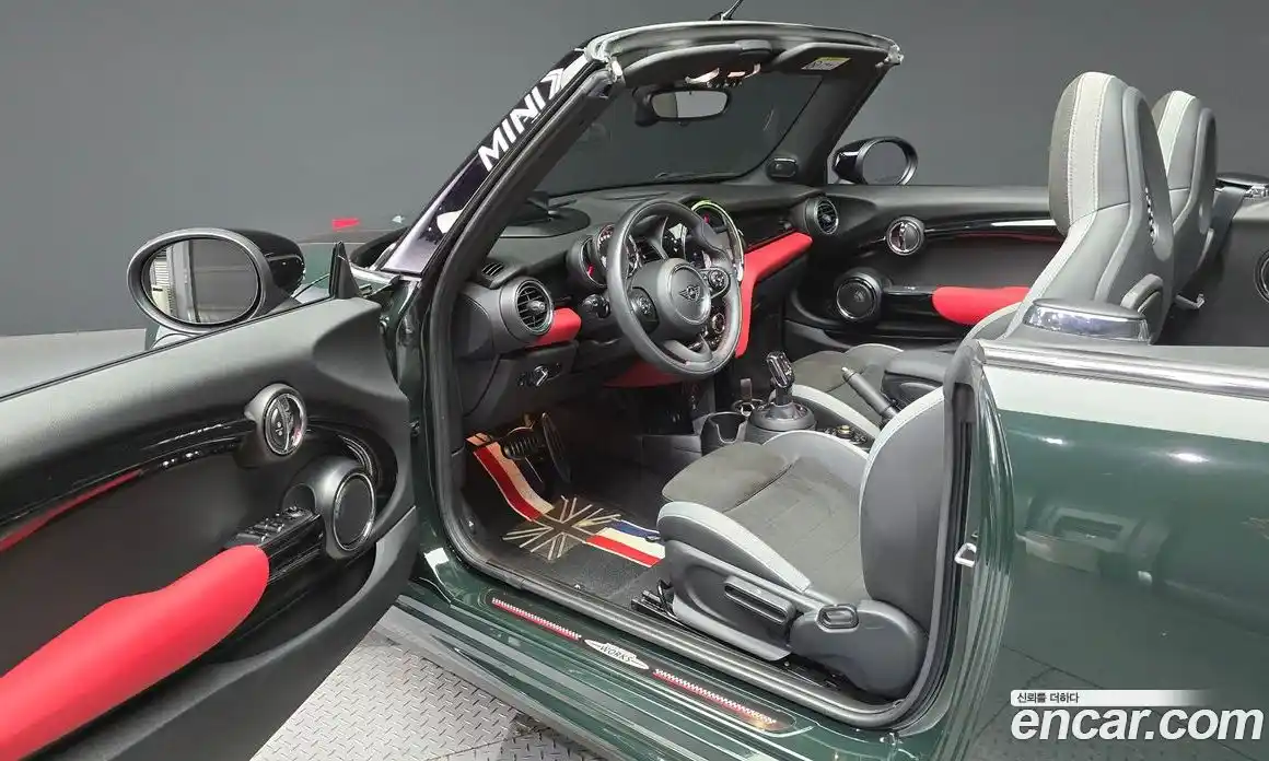 Mini Cooper Convertible 2020 2.0 Автомат в Москве № 223743, фото 8