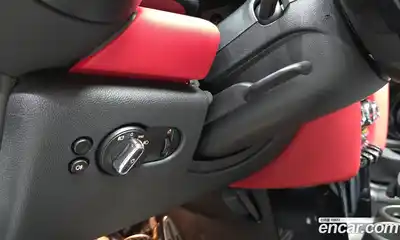 Mini Cooper Convertible 2020 2.0 Автомат в Москве № 223743, миниатюра 10