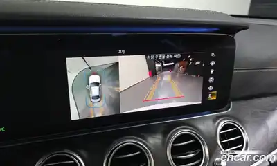 Mercedes-Benz E-Class 2021 1.9 Автомат в Москве № 225185, миниатюра 11