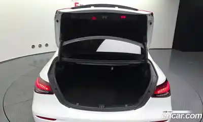 Mercedes-Benz E-Class 2021 1.9 Автомат в Москве № 225185, миниатюра 12