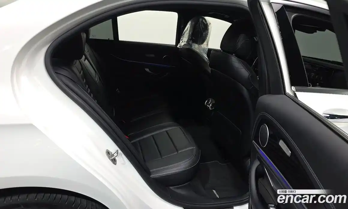 Mercedes-Benz E-Class 2021 1.9 Автомат в Москве № 225185, фото 19