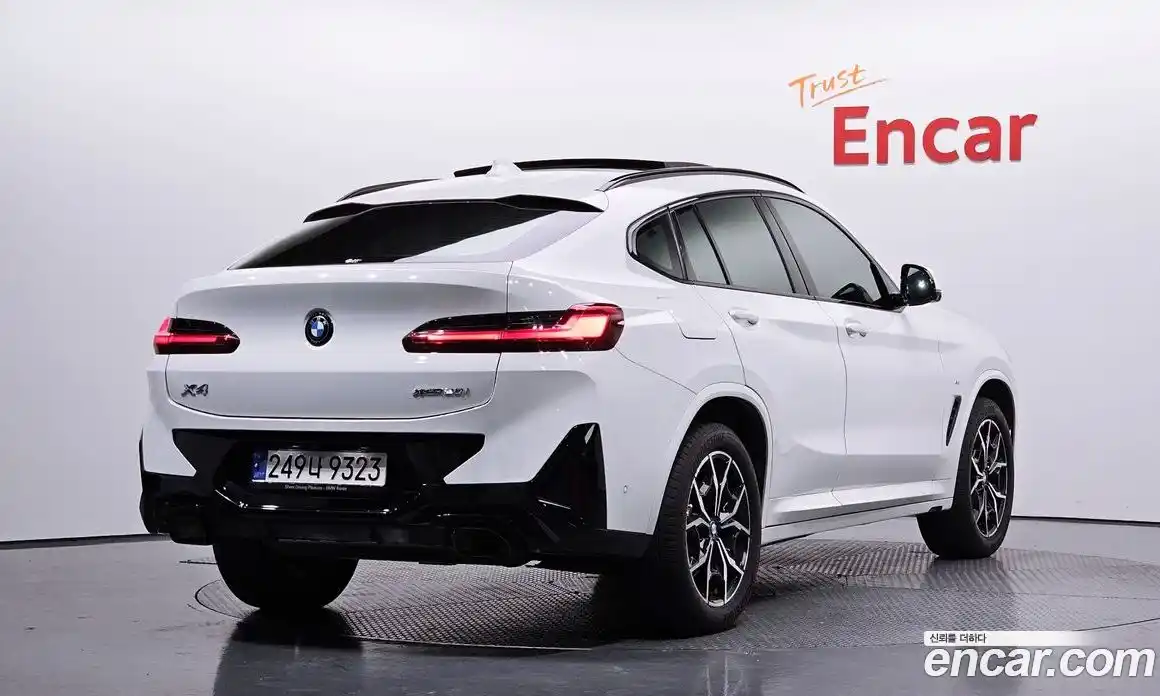 BMW X4 2023 2.0 Автомат в Москве № 228324, фото 3