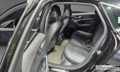 Audi A6 2022 2.0 Автомат в Москве № 229805, миниатюра 8