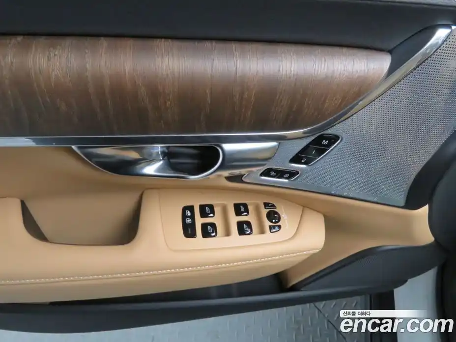 Volvo V90 2025 2.0 Автомат в Москве № 230756, фото 11