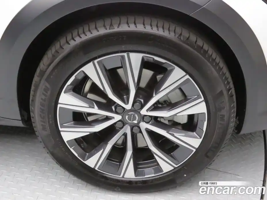 Volvo V90 2025 2.0 Автомат в Москве № 230756, фото 6