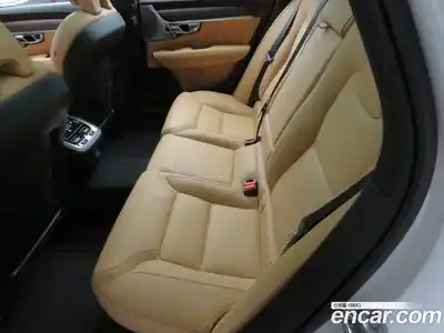 Volvo V90 2025 2.0 Автомат в Москве № 230756, миниатюра 9