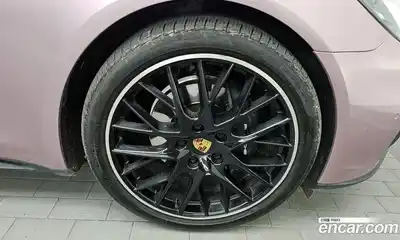 Porsche Panamera, 2020