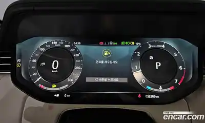 Land Rover Range-Rover 2023 4.4 Автомат в Москве № 231245, миниатюра 8