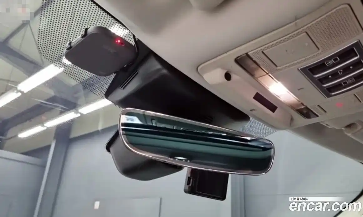 Land Rover Discovery 2018 3.0 Автомат в Москве № 231350, фото 15