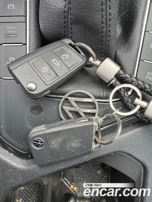 Volkswagen Tiguan 2023 2.0 Автомат в Москве № 232087, фото 16