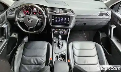 Volkswagen Tiguan 2018 2.0 Автомат в Москве № 232218, миниатюра 7