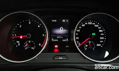 Volkswagen Tiguan 2018 2.0 Автомат в Москве № 232218, миниатюра 8