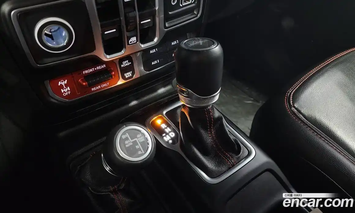 Jeep Gladiator 2021 3.6 Автомат в Москве № 232599, фото 20