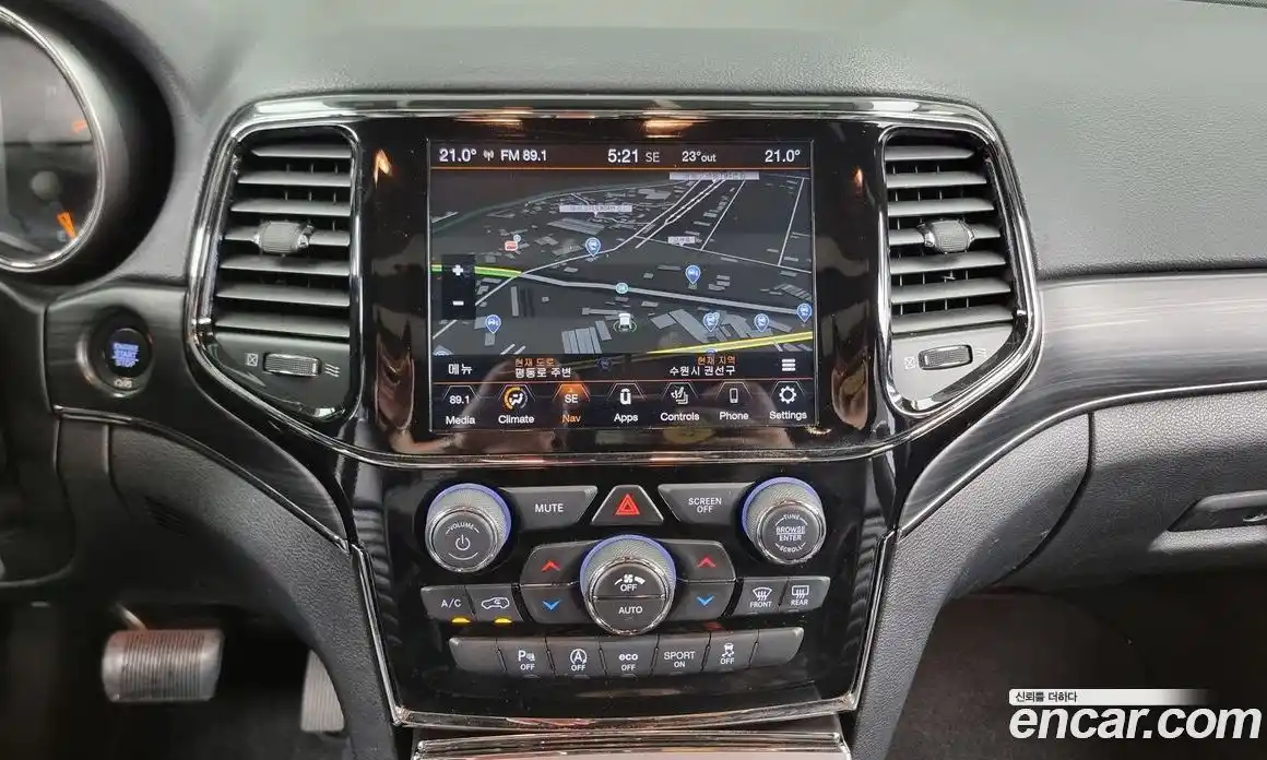 Jeep Cherokee 2020 3.6 Автомат в Москве № 232703, фото 8