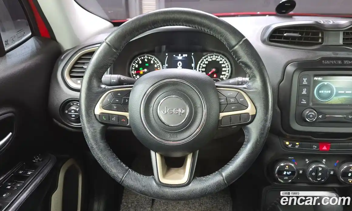 Jeep Renegade 2017 2.4 Автомат в Москве № 232745, фото 20