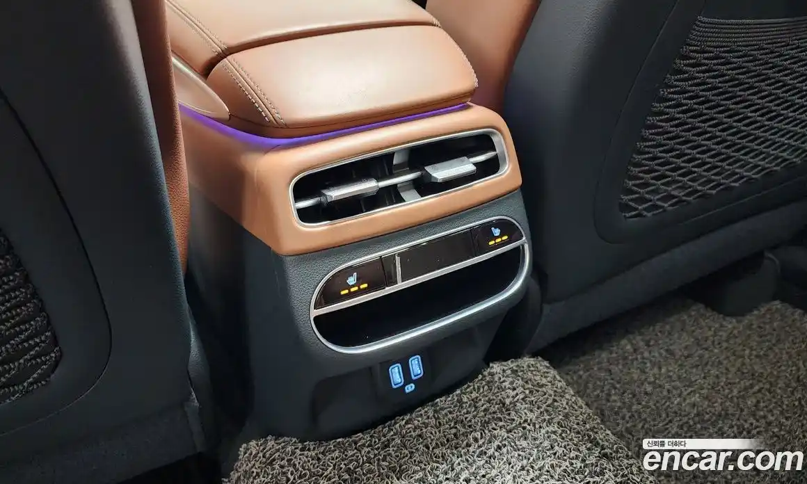 Genesis GV70 2022 2.5 Автомат в Москве № 23475, фото 12